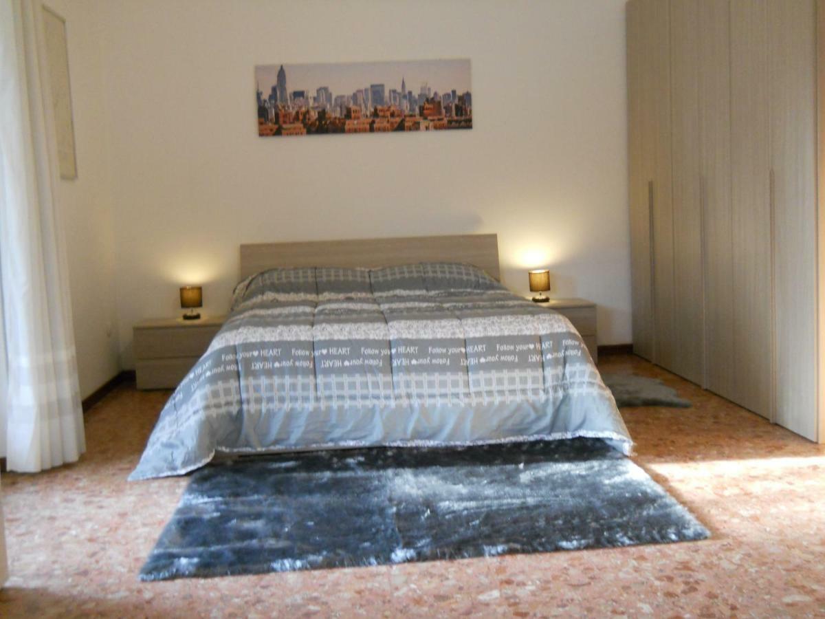 Lo Scoiattolo Bed & Breakfast Verona Dış mekan fotoğraf