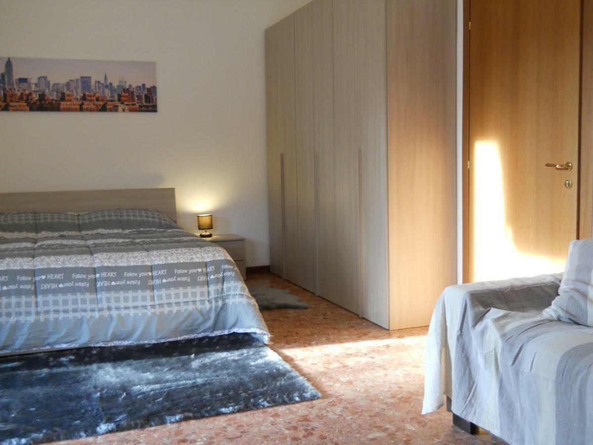 Lo Scoiattolo Bed & Breakfast Verona Dış mekan fotoğraf