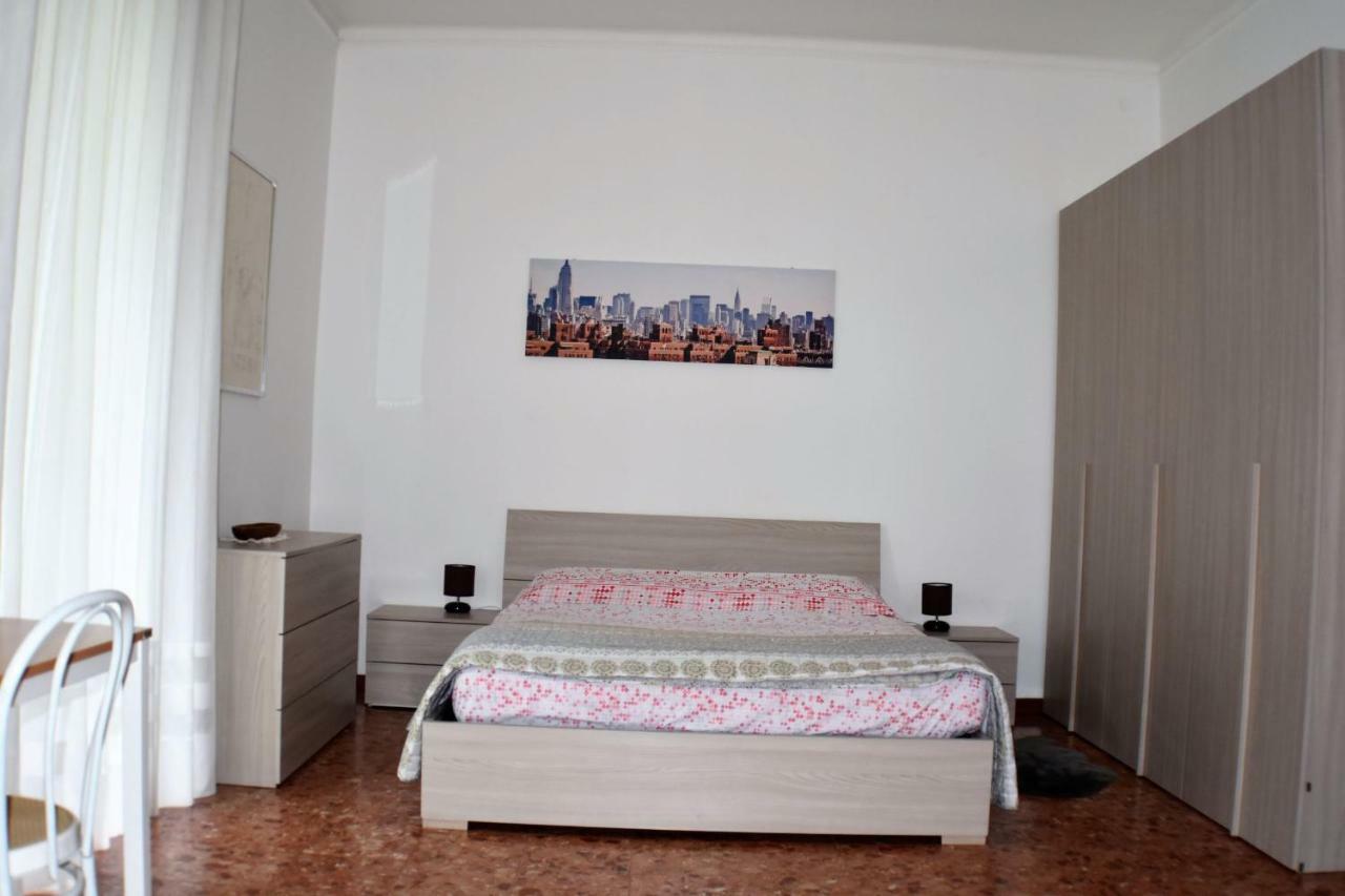 Lo Scoiattolo Bed & Breakfast Verona Dış mekan fotoğraf