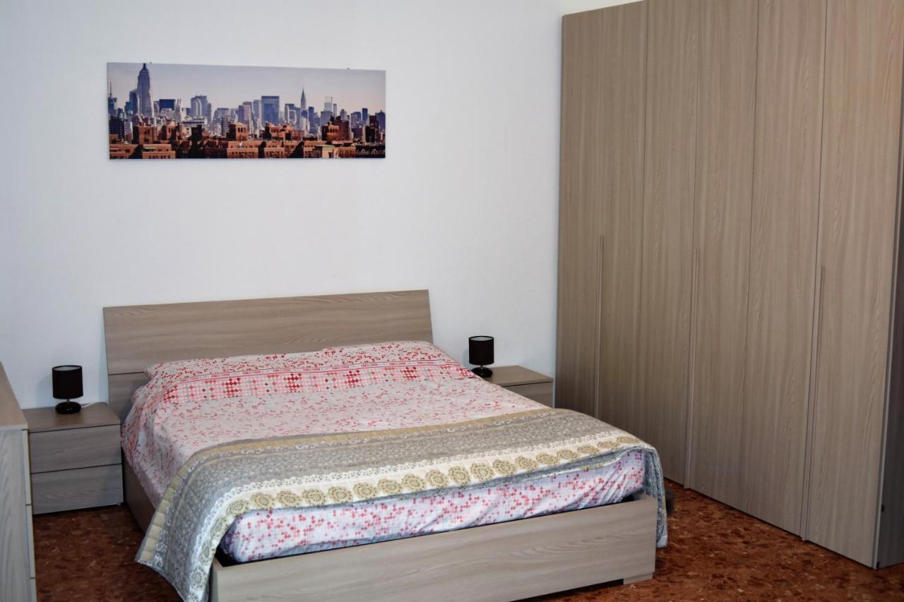 Lo Scoiattolo Bed & Breakfast Verona Dış mekan fotoğraf